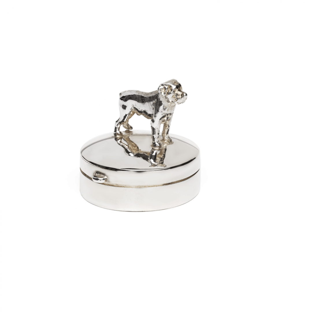 Ronde zilveren mini urn met hond - 506 SB