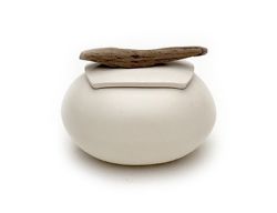 Mini urn keramiek wit mOV/TSW}