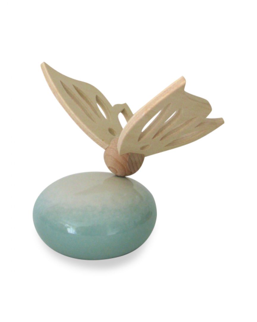 Keramiek baby urn met houten vlinder RSKLU13-12-1