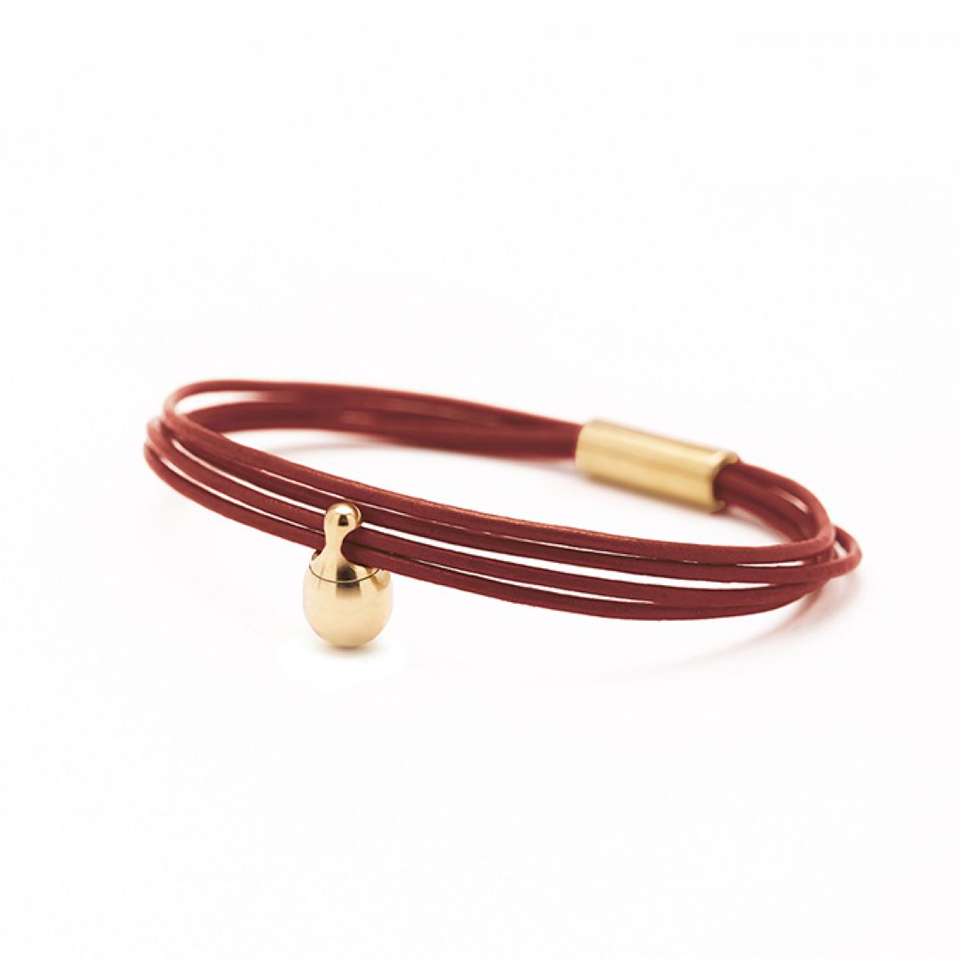 Dames gouden charm armband rood TB-CLG15